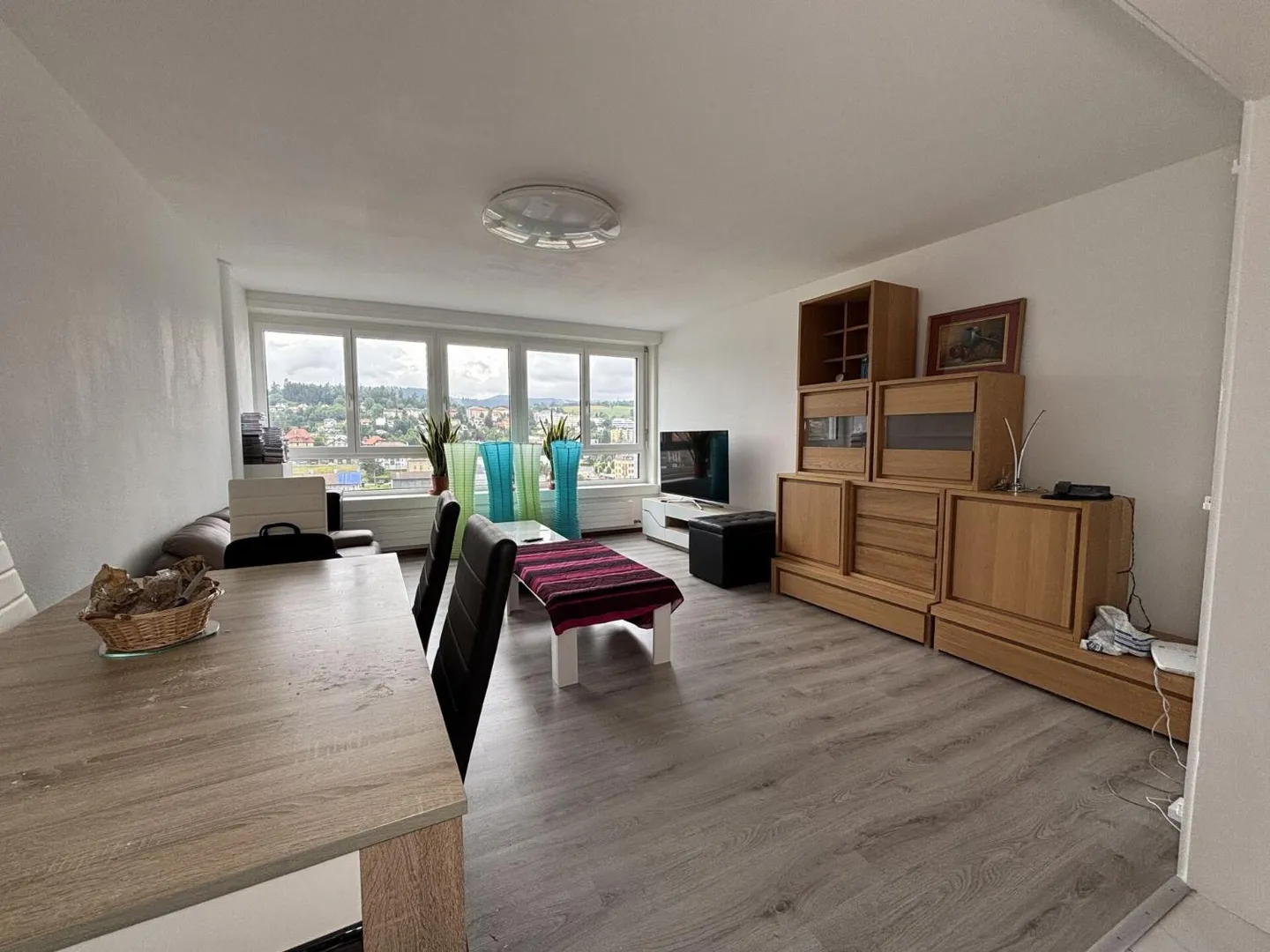 Geräumiges 8-Zimmer-Apartment - Foto 5 von 13