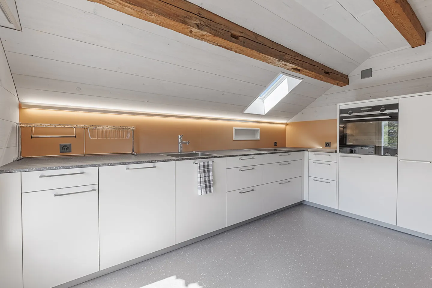 Charmantes Zweifamilienhaus - Foto 4 von 9