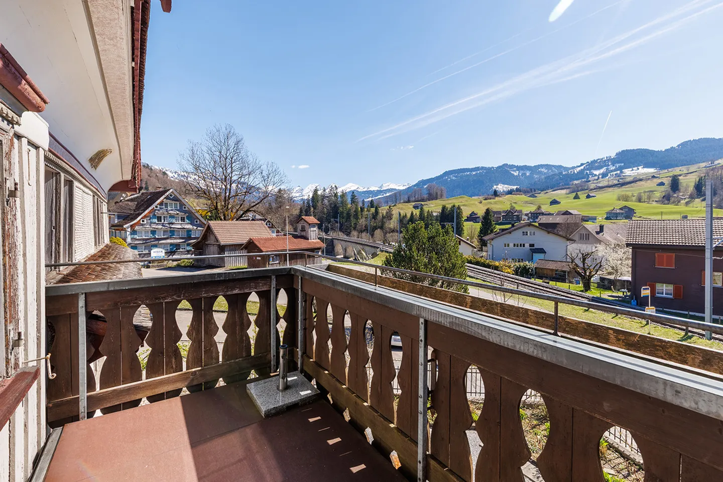 Charmantes Zweifamilienhaus - Foto 6 von 9