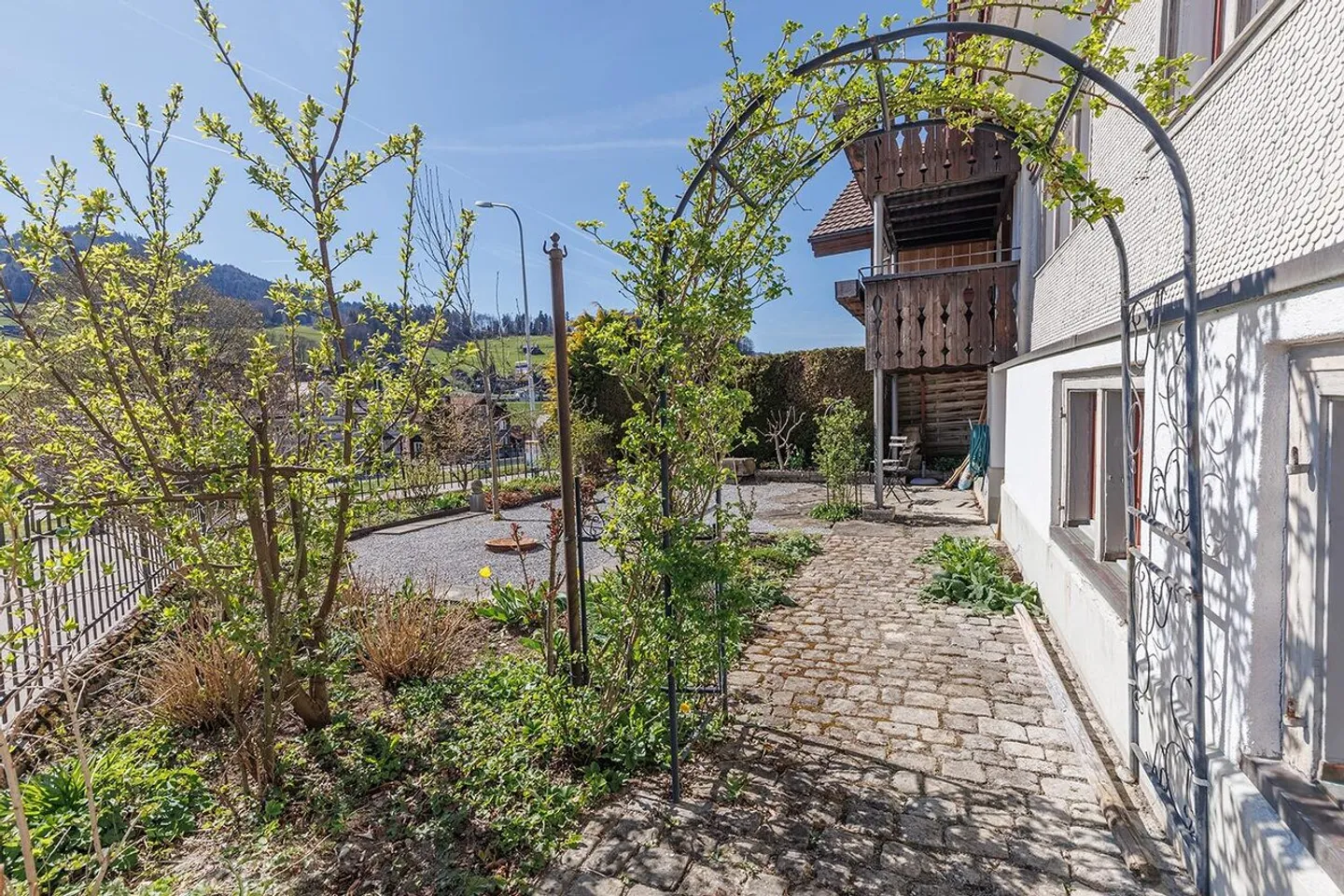 Charmantes Zweifamilienhaus - Foto 7 von 9