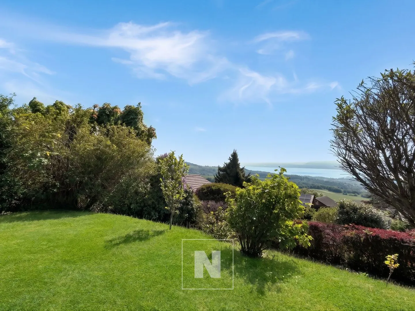 Incantevole casa a schiera con giardino e vista libera ad Arzier-Le Muids - Foto 13 di 13