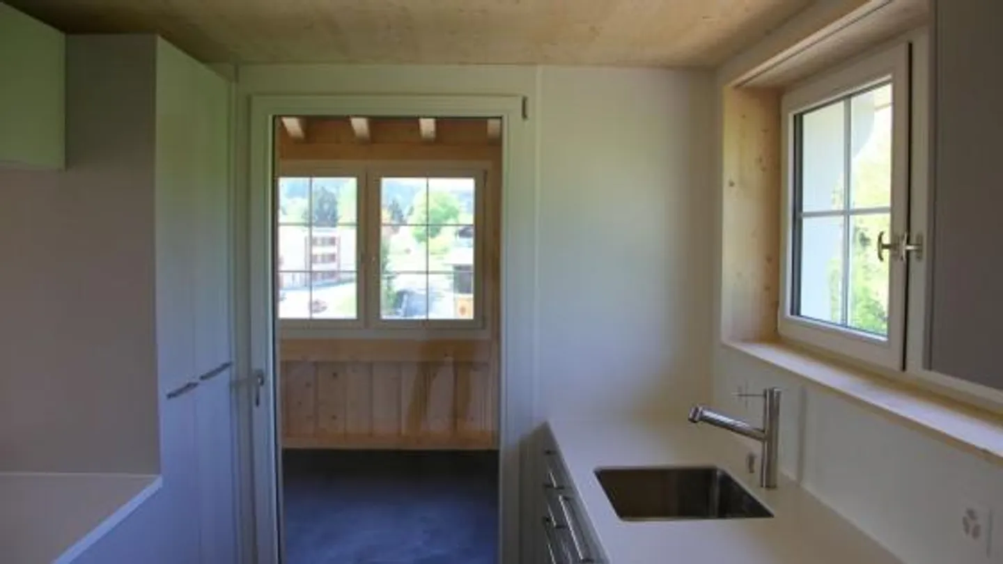 Appartamento moderno in una posizione tranquilla e a contatto con la natura con vista mozzafiato - Foto 5 di 5