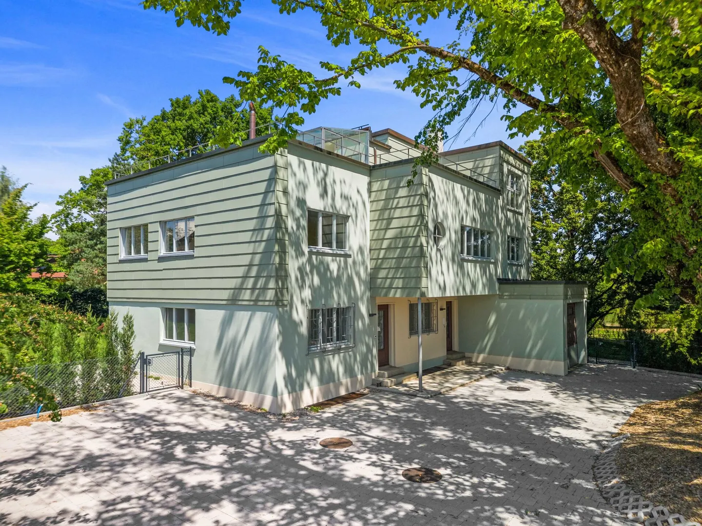 Charmante Attikwohnung in Bercher - Foto 1 von 13