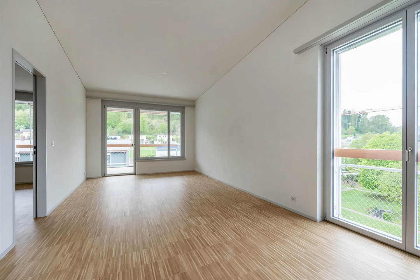 Dernier appartement de 4,5 pièces - Photo 3 sur 11