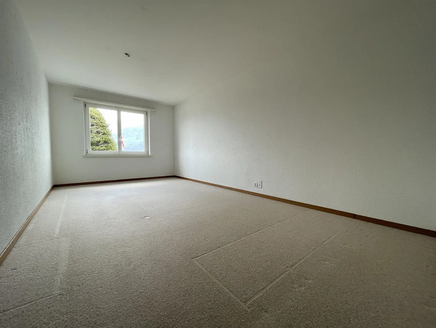 Appartamento giardino 2,5 locali, limitato fino al 30.09.2026 - Foto 7 di 8