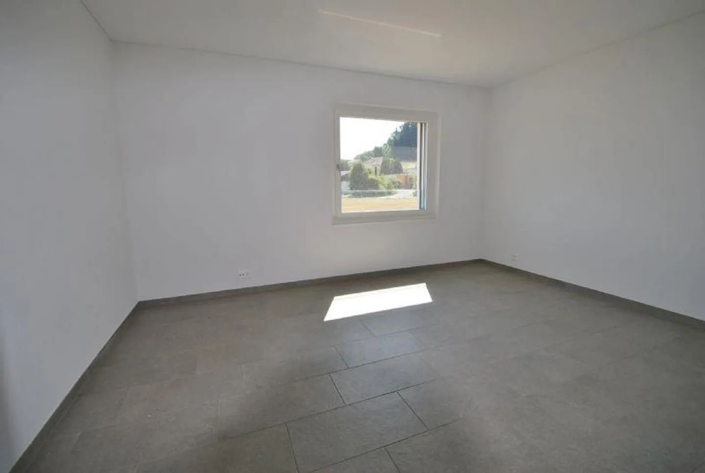 Stilvolle Wohnung mit Garten - Foto 6 von 8