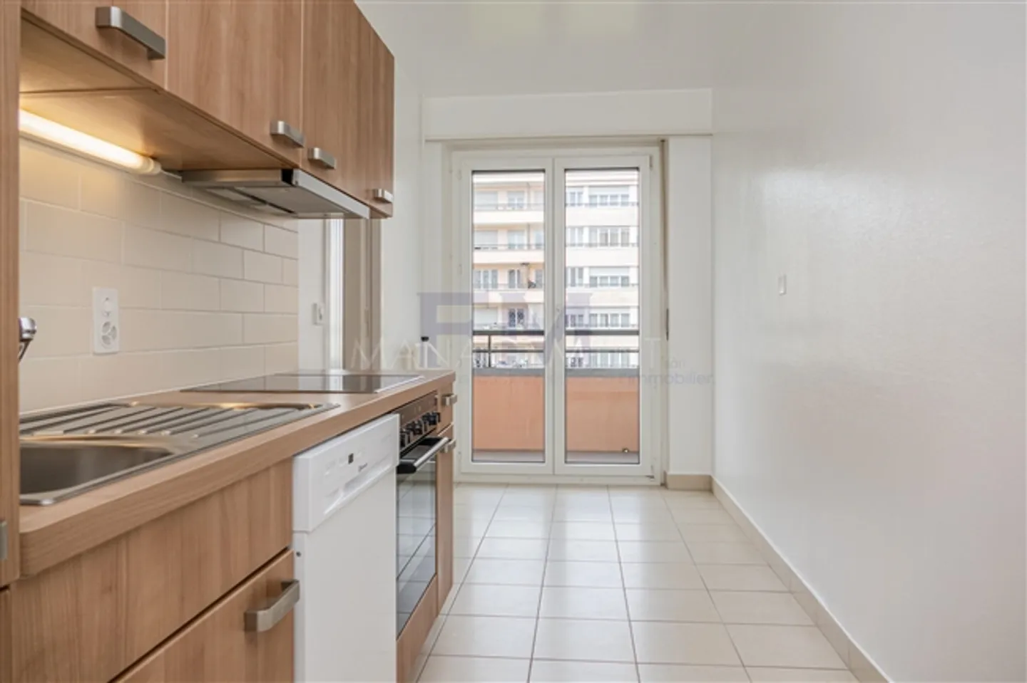 Meyrin, Avenue de Vaudagne, 4 pièces au 2ème étage, d'env. 81m2 - Photo 1 of 9