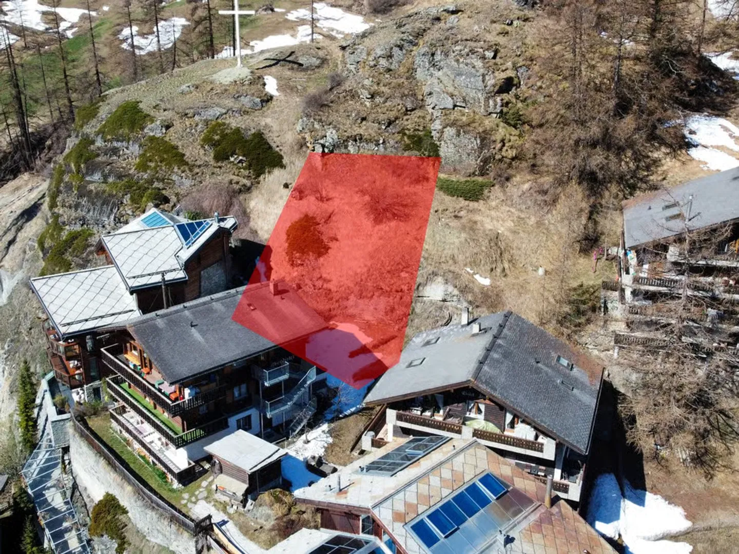 Sunny building plot with mountain view in Zermatt - Photo 1 of 11