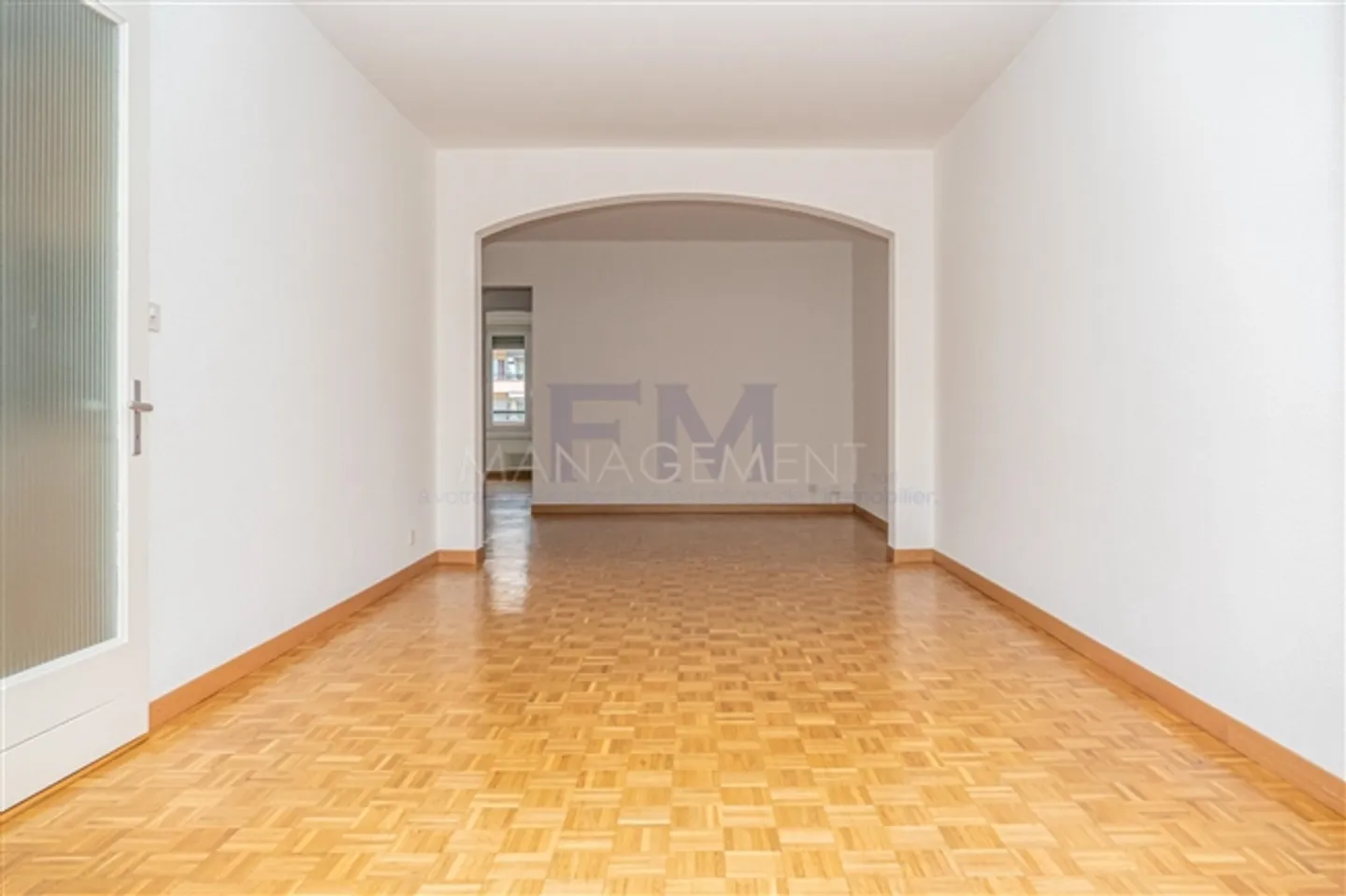 Meyrin, Avenue de Vaudagne, 4 pièces au 2ème étage, d'env. 81m2 - Photo 3 of 9