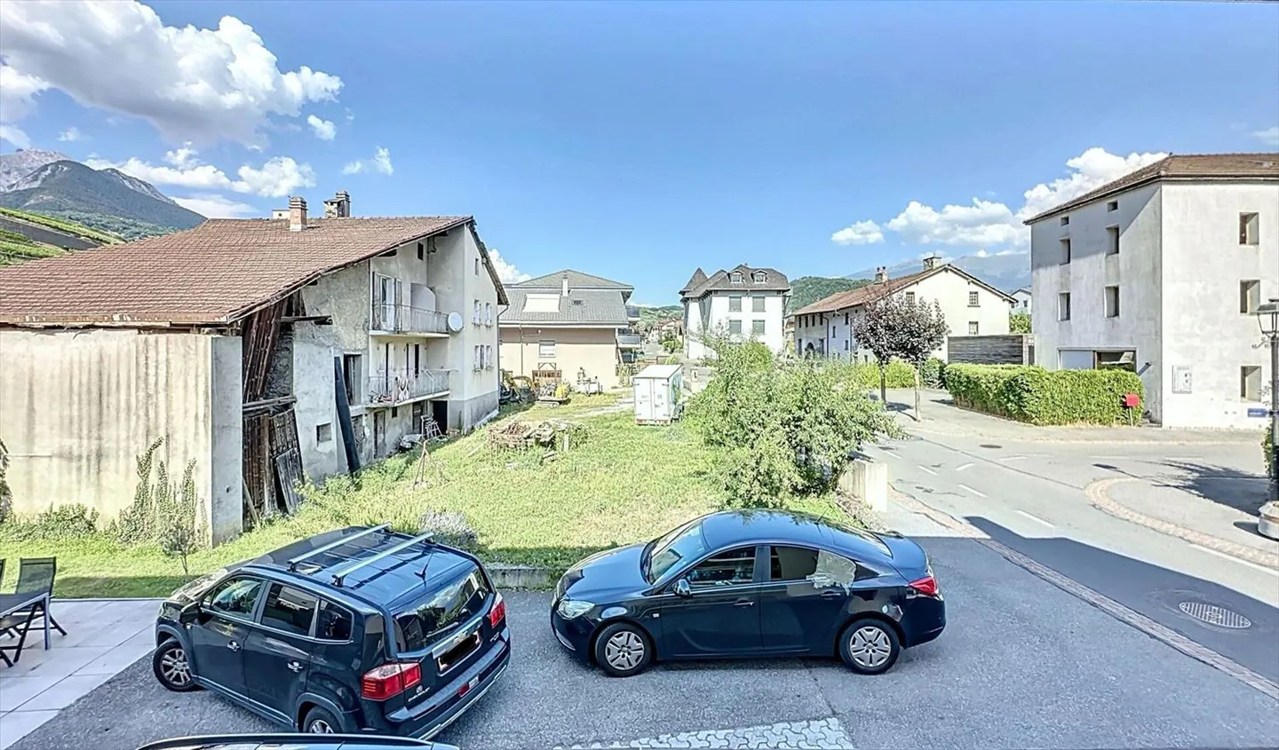 CONTHEY, appartement 5.5 pièces très bien rénové dans une petite PPE ! - Photo 12 sur 12