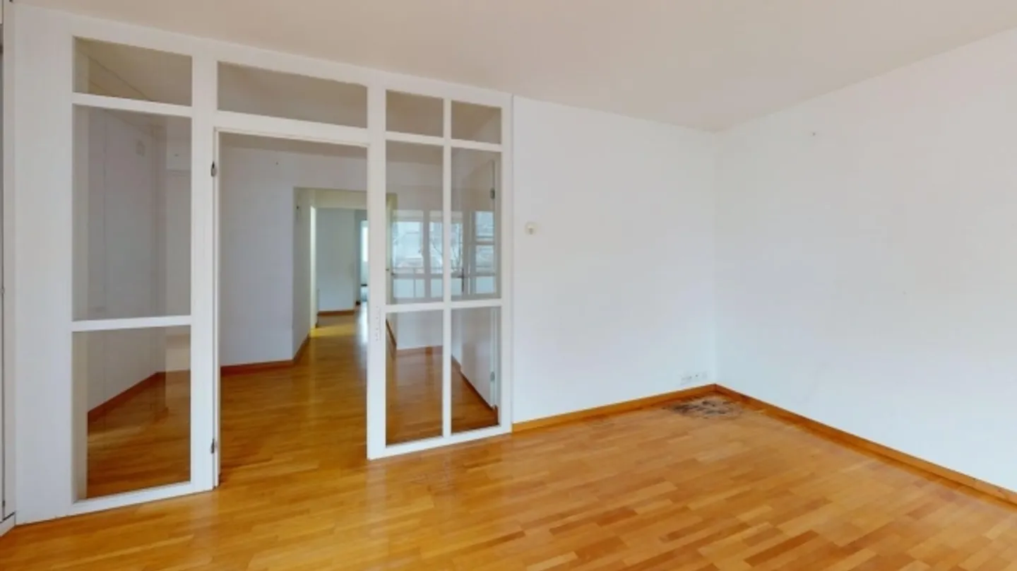 Solution temporaire idéale Appartement 4 pièces - Disponible jusqu'au 30.09.2026 - Photo 3 sur 10