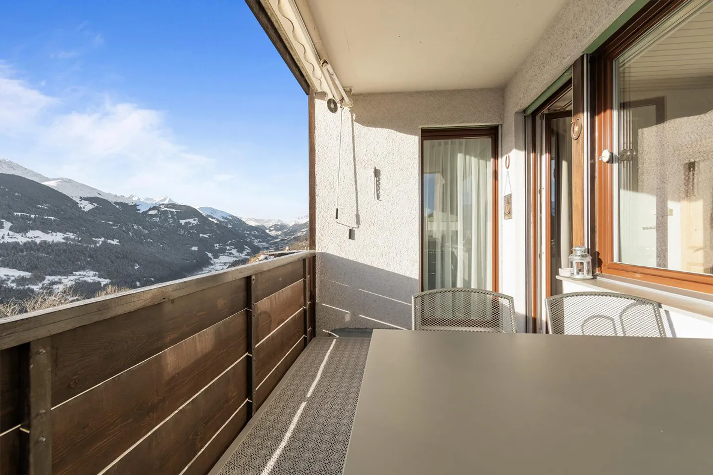 Bellissimo appartamento per vacanze 2 ½ camere, vista perfetta, piscina, TGP, arredato - Foto 22 di 26