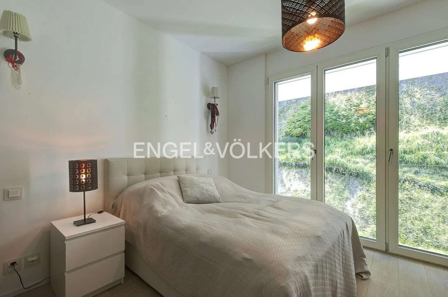 Stile e design con vista mozzafiato sul lago - Foto 6 di 10