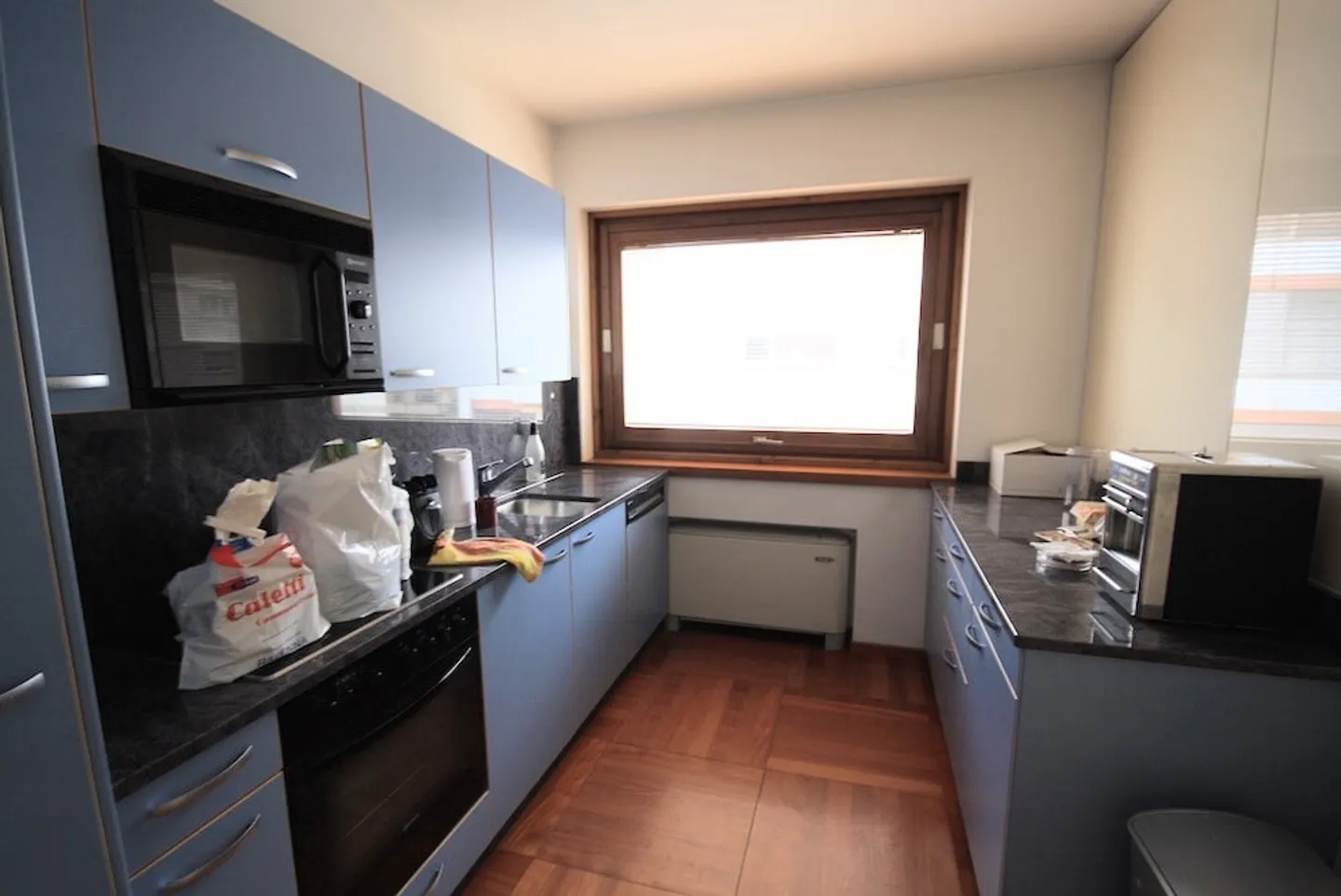 Offices from approx. 190 m² to approx. 600 m² in a high-standard building with parking spaces - Photo 9 of 13