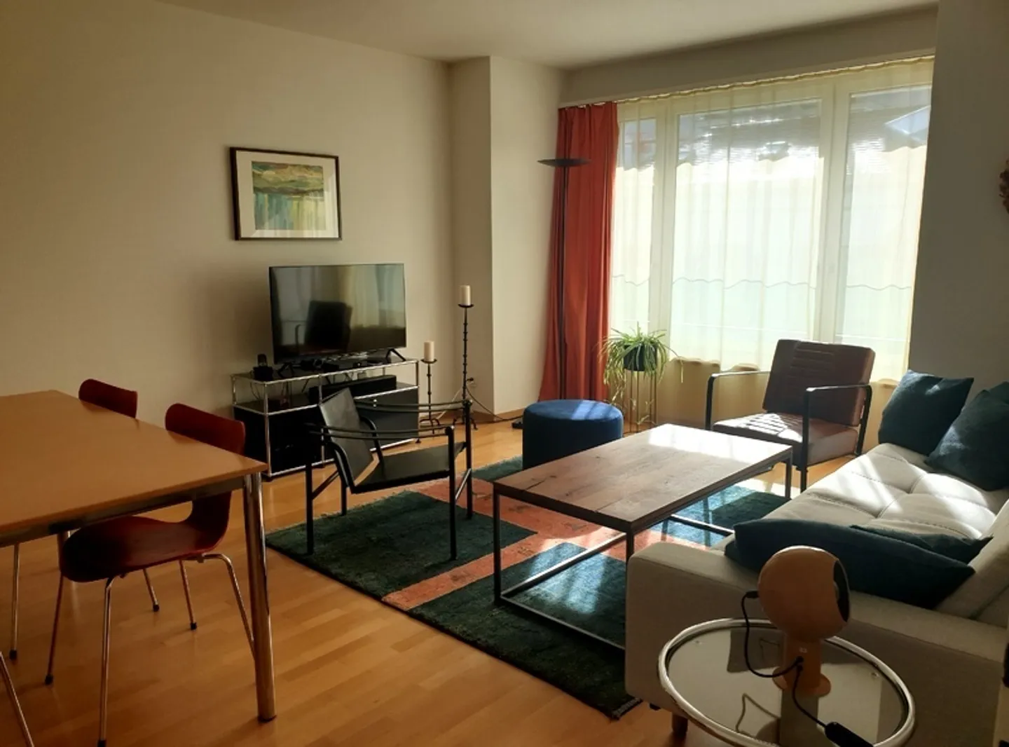 APPARTEMENT 2 PIÈCES À ZURICH - DISTRICT 6 UNTERSTRASS, MEUBLÉ, TEMPORAIRE - Photo 2 sur 10