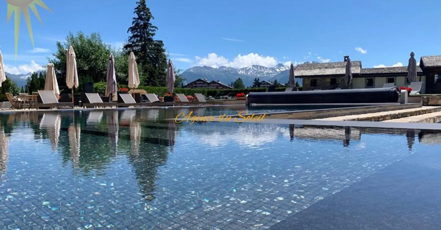 Superb and large studio ONLY between December 12, 2026 and January 2, 2027! - Photo 1 of 11