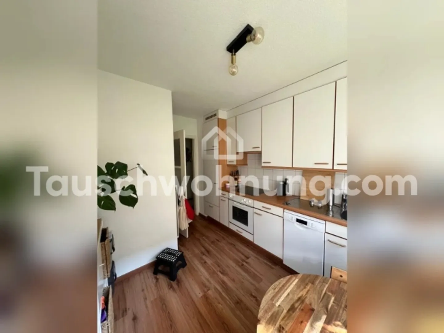 Apartment for rent - Photo 2 of 5