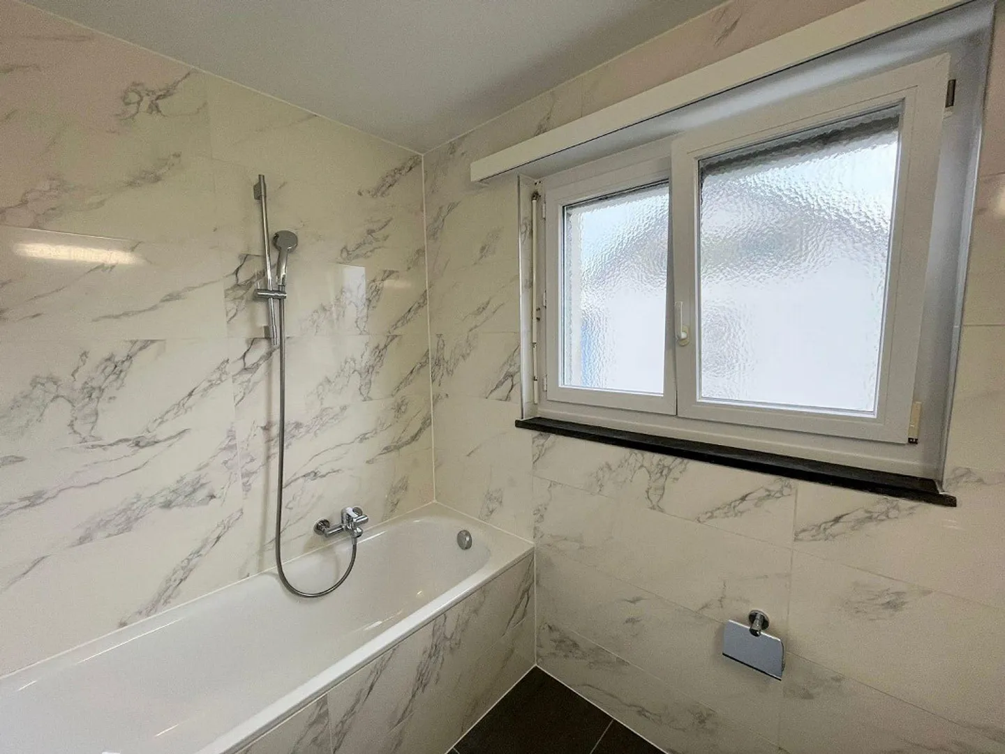 Appartement 1.5 pièces au cœur de Flawil - Photo 5 sur 8