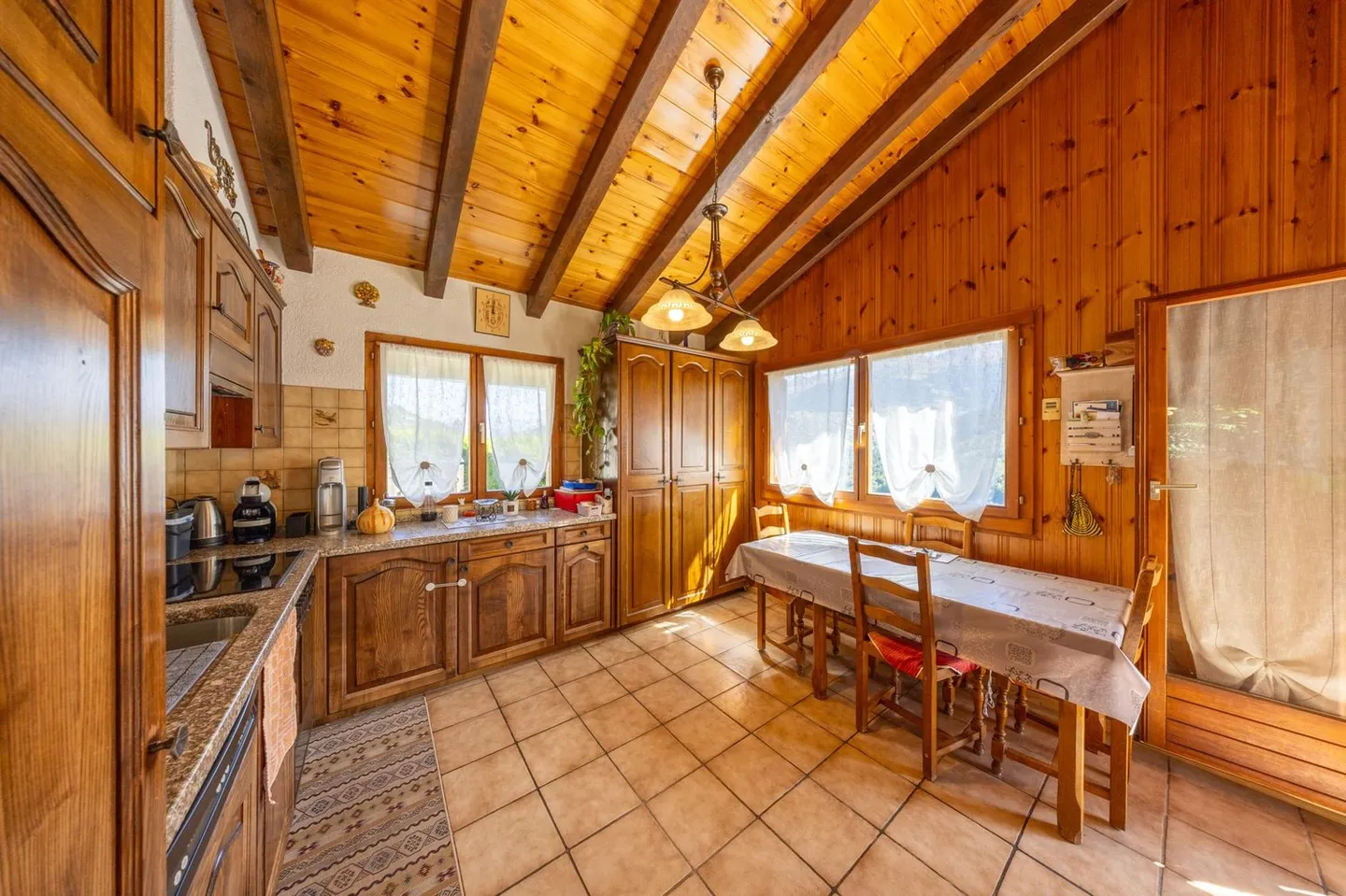 Charmant chalet disponible en résidence secondaire - Foto 8 von 13