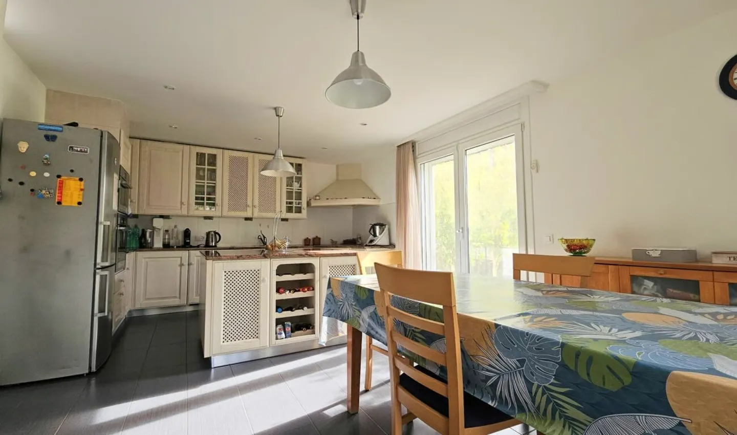 SPACIOUS SINGLE-FAMILY HOUSE WITH 5.5 ROOMS IN OSOGNA - Photo 8 of 18