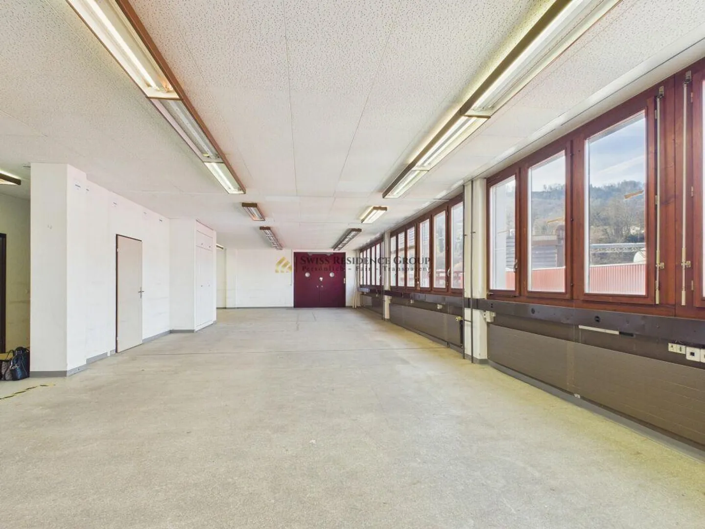 Bright and versatile commercial space with generous spatial feeling - 1... - Photo 3 of 10