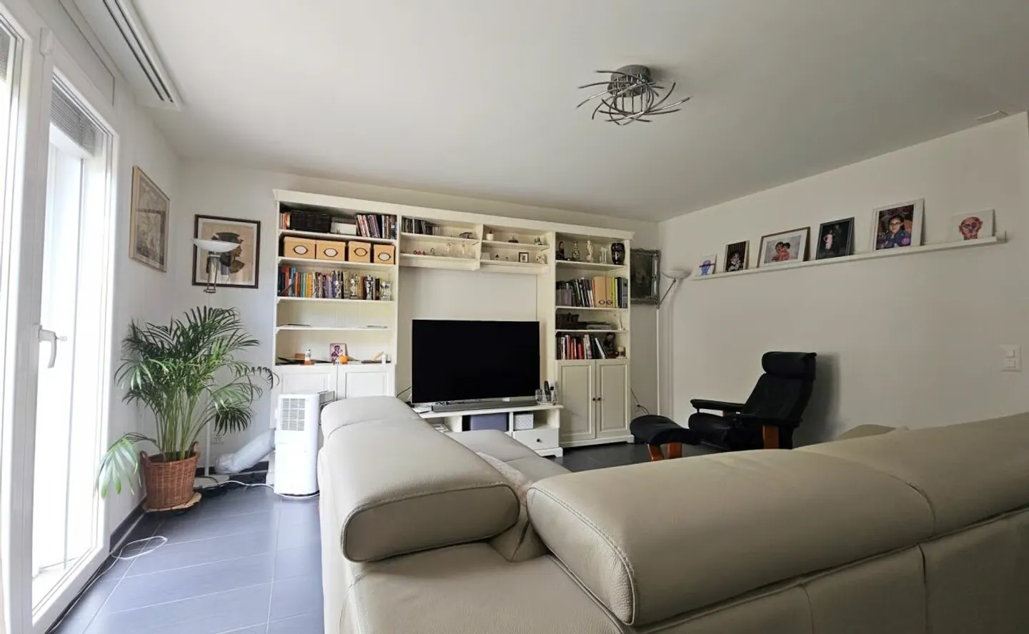 SPACIOUS SINGLE-FAMILY HOUSE WITH 5.5 ROOMS IN OSOGNA - Photo 6 of 18
