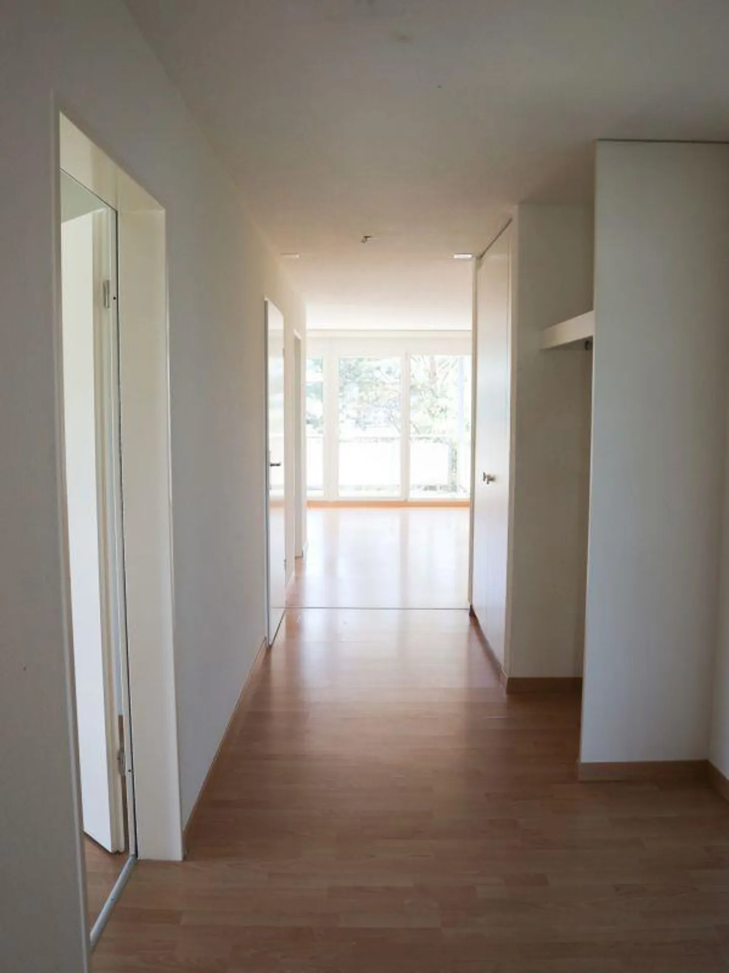 Appartamento familiare di 4,5 stanze con balcone e garage sotterraneo ad Altenrhein - Foto 7 di 13