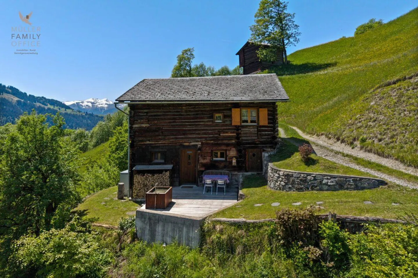 Characterful holiday home with breathtaking views over the Prättigau - Photo 6 of 13