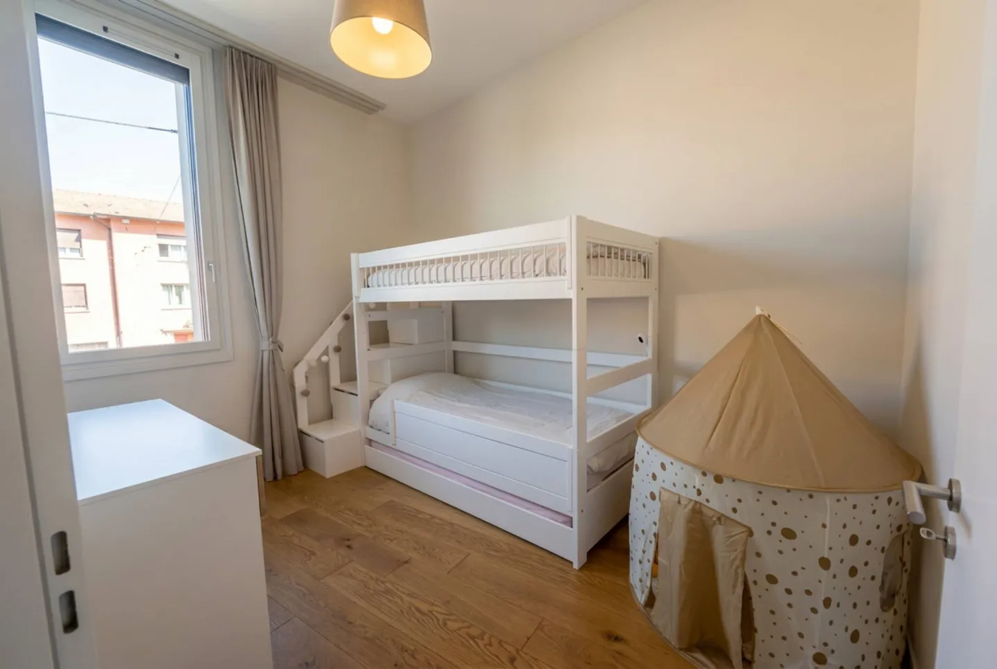 Appartamento 4 locali - Foto 5 di 7