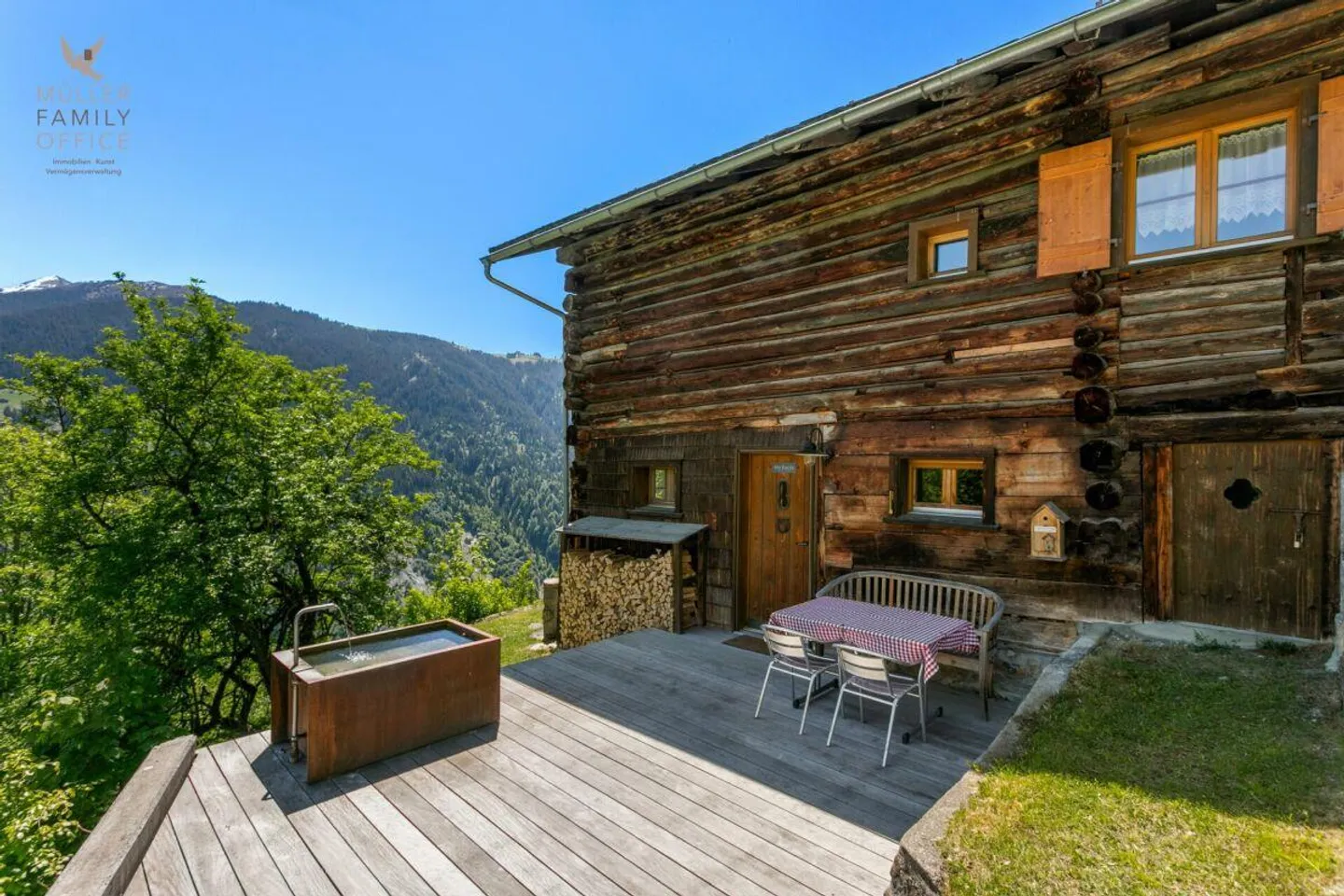 Characterful holiday home with breathtaking views over the Prättigau - Photo 7 of 13