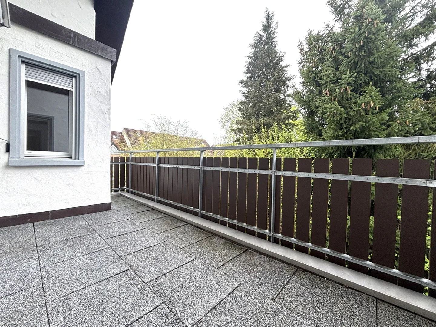 Spacious Maisonette Apartment Seeks New Tenants! - Photo 11 of 11