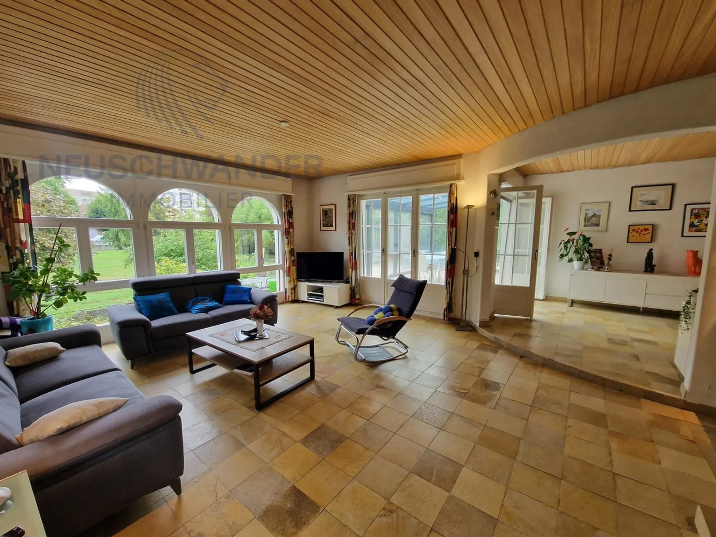 Single house for sale - Photo 2 of 7