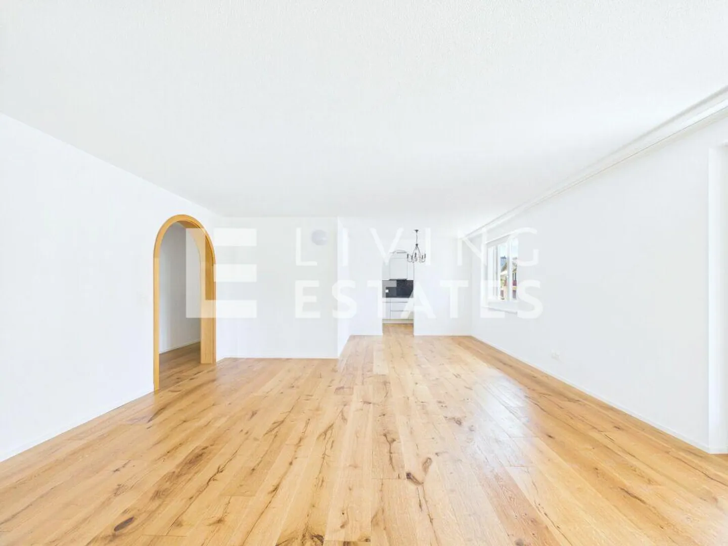 FRISCH RENOVIERT - GROSSZÜGIG GEDACHT - Foto 2 di 17