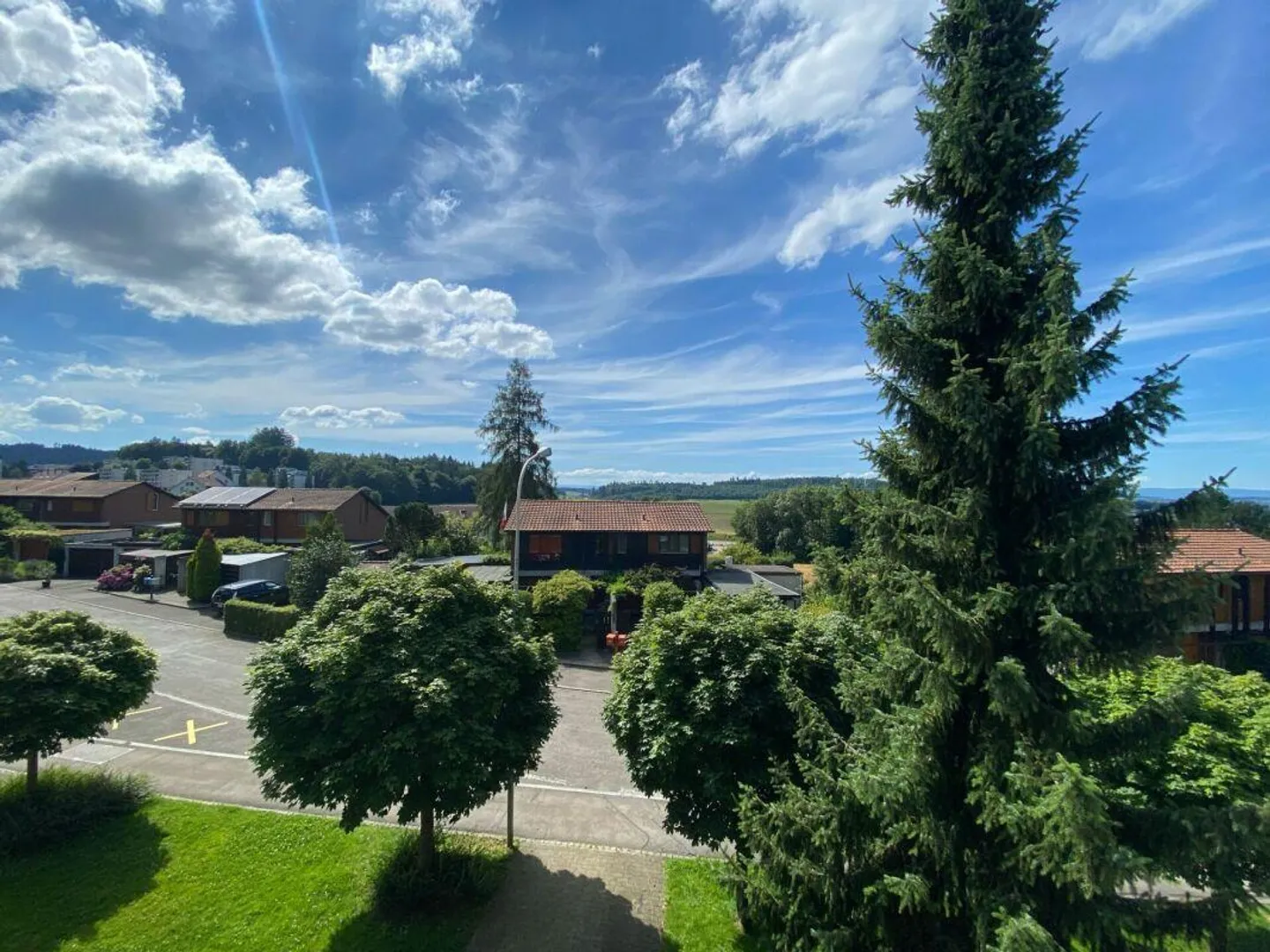 Charmante Wohnung mit Aussicht - Foto 1 von 8