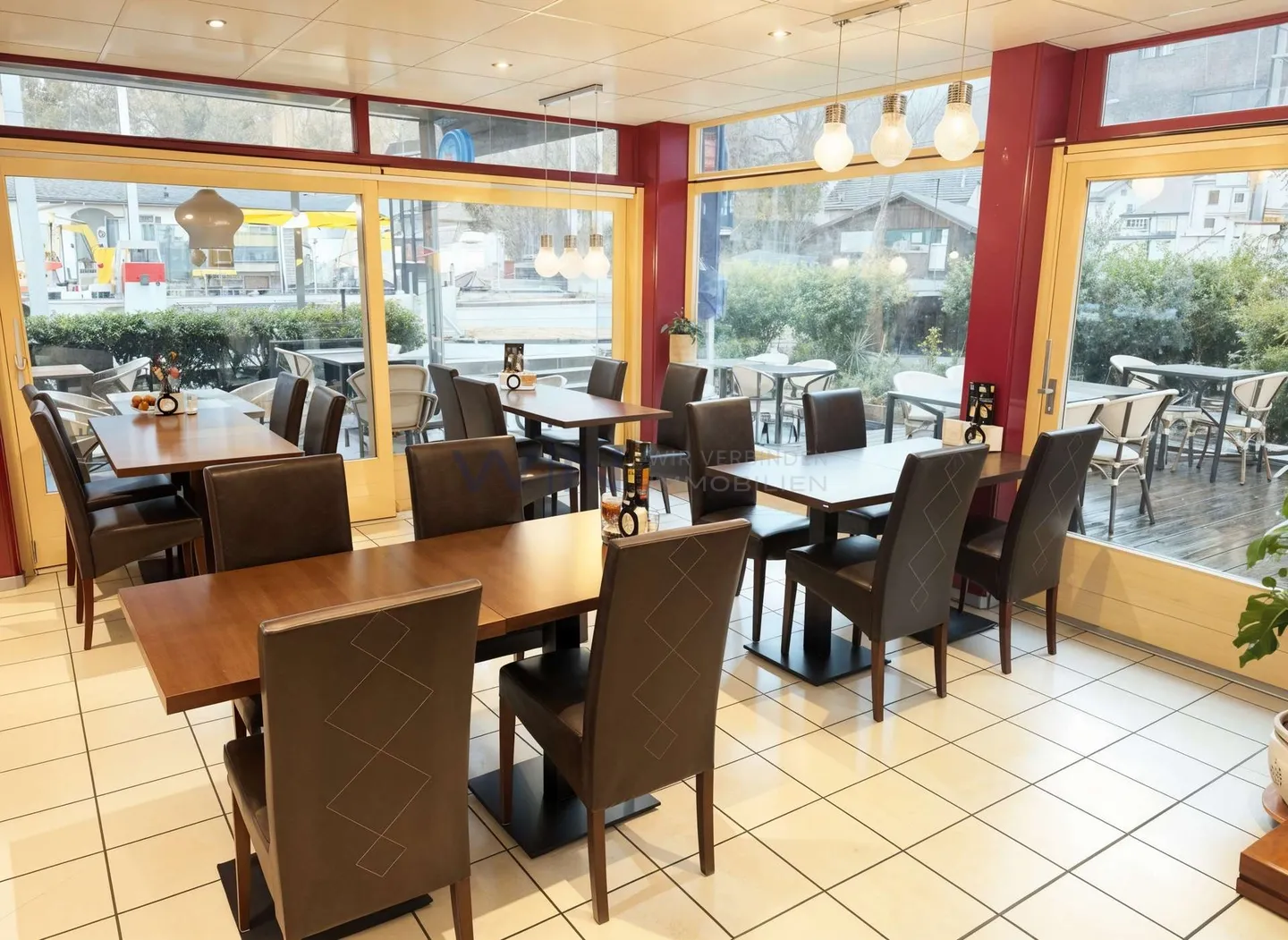 Versatile Café/Restaurant Space - Photo 3 of 6