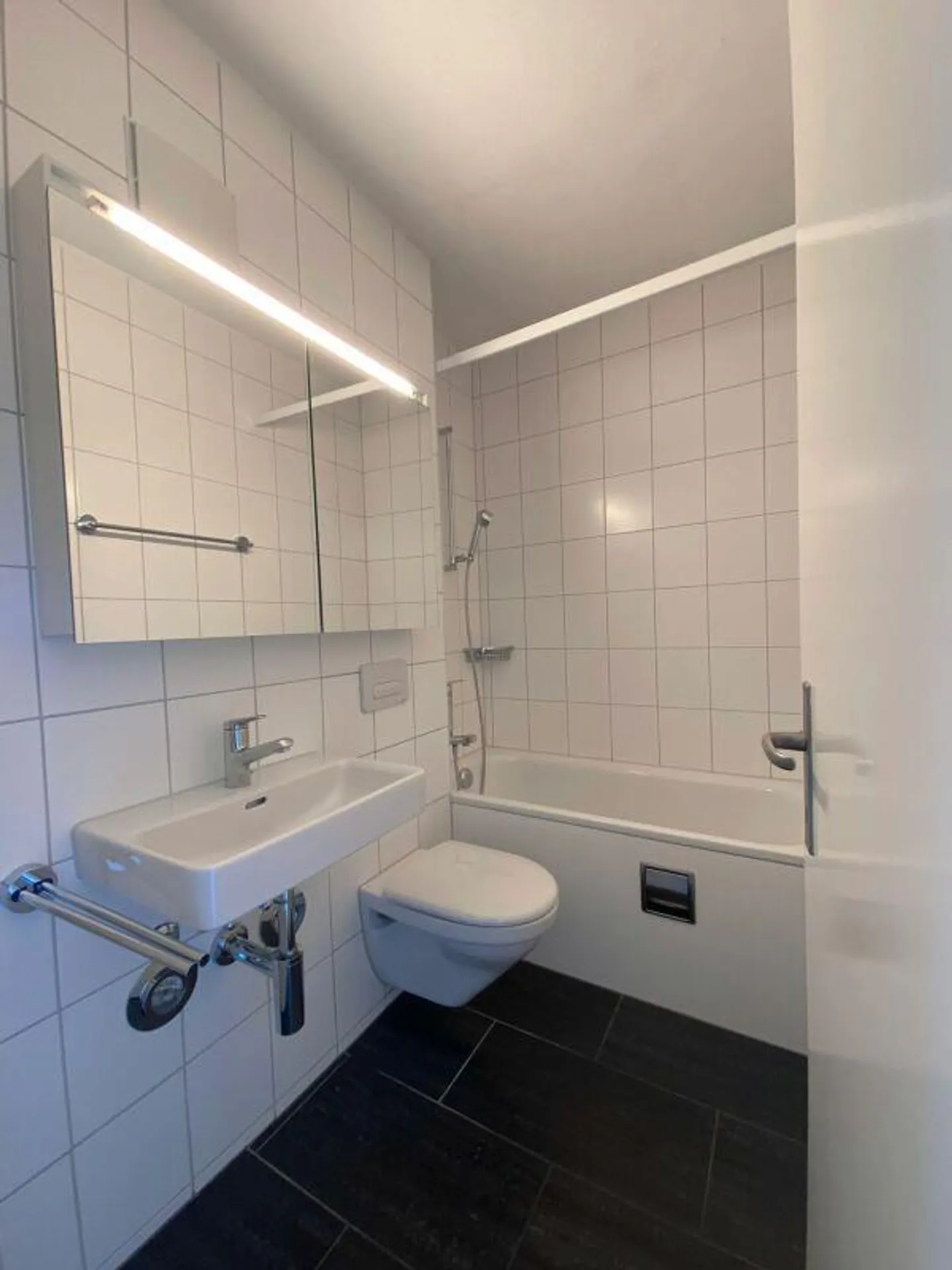 Charmante Wohnung mit Aussicht - Foto 8 von 8