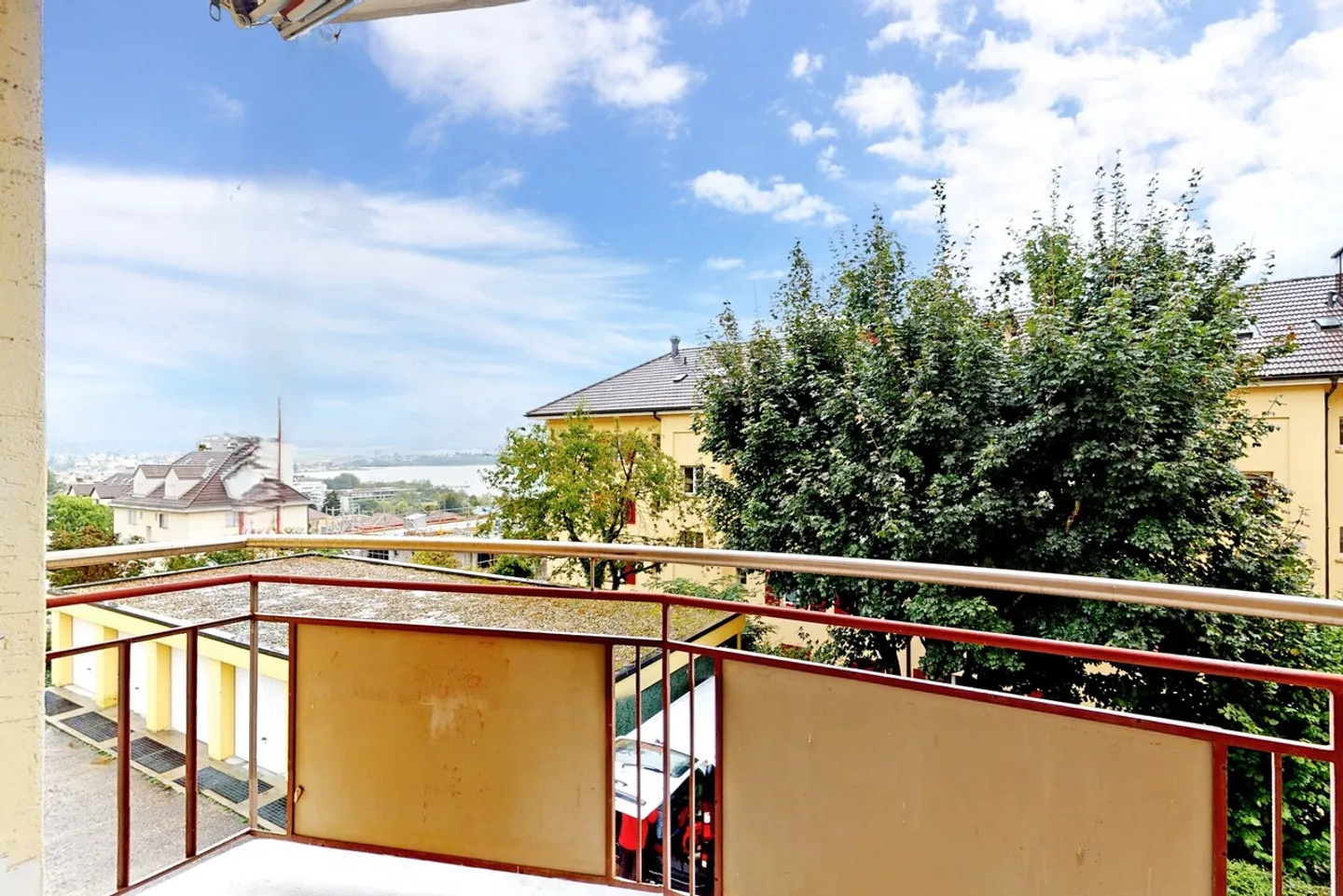 Your accommodation in Neuchâtel - Photo 9 of 10