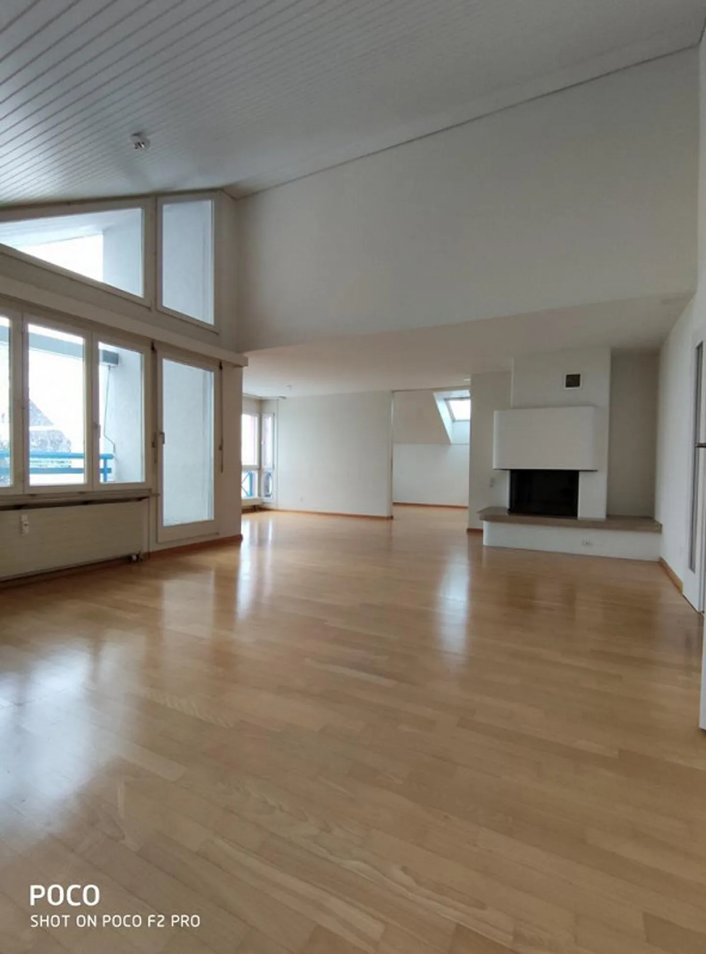 Extraordinary Penthouse - Photo 3 of 11