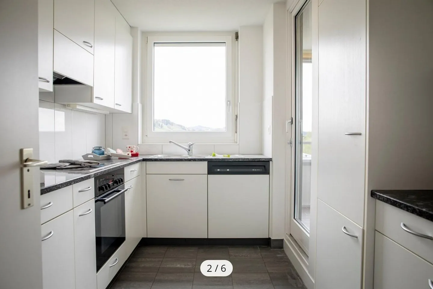 Preiswerte 5.5-Zimmer-Wohnung mit Balkon und Weitsicht - Foto 3 von 9