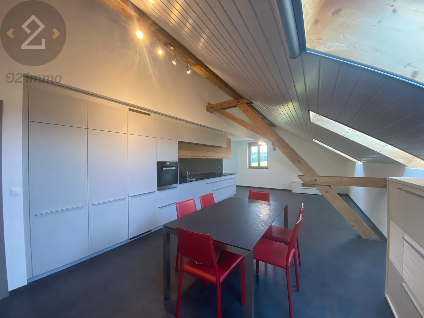 Rossens VD: Charmante Wohnung im Herzen eines aktiven Bauernhofs - Foto 3 von 9