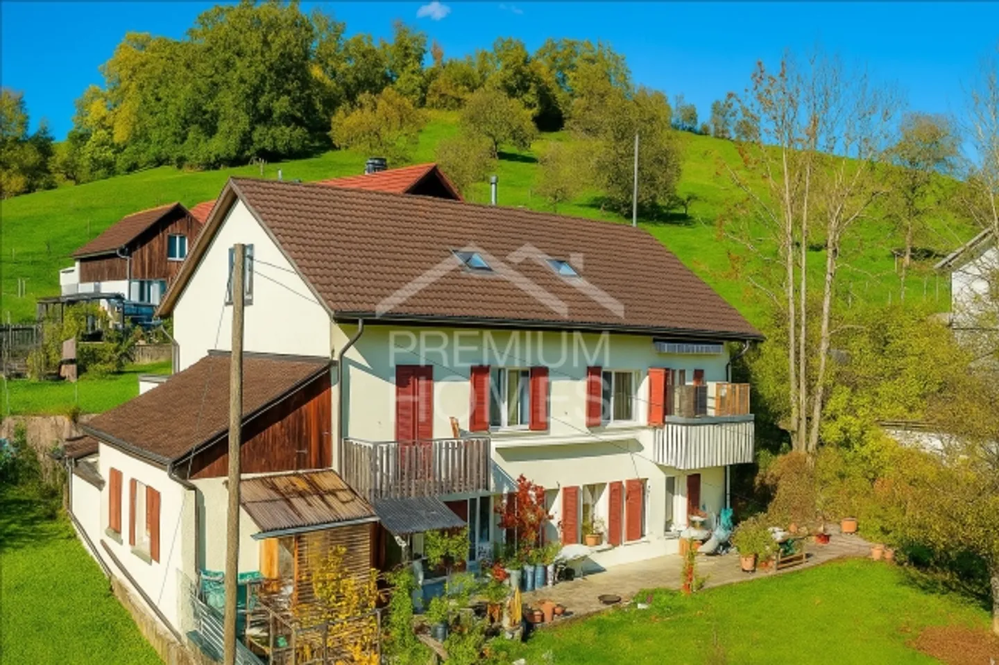Propriété d'investissement entièrement louée dans un emplacement privilégié - Photo 1 sur 4