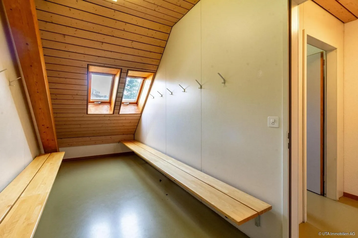 Ufficio / Spazio Commerciale nel Centro di Hausen - Foto 7 di 10