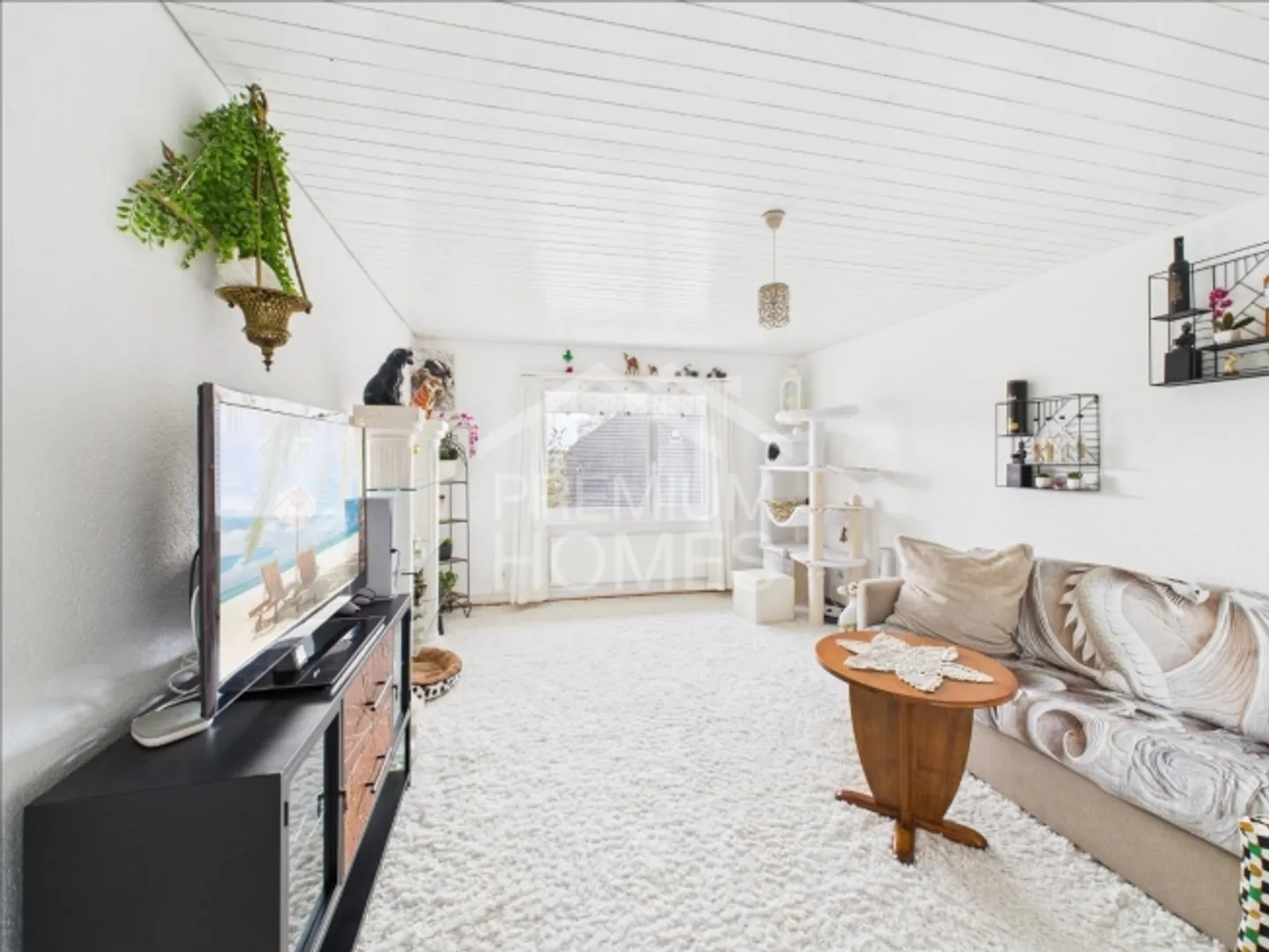 Propriété d'investissement entièrement louée dans un emplacement privilégié - Photo 2 sur 4