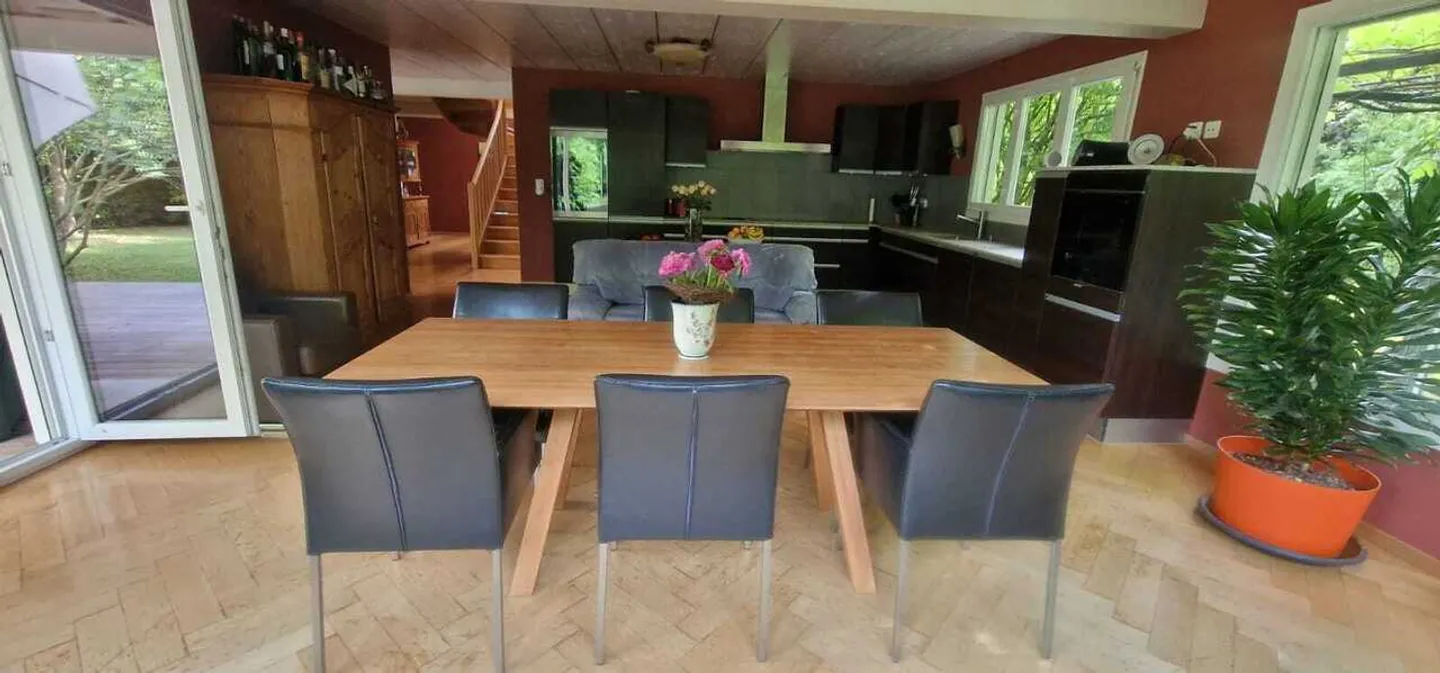 Villa spacieuse avec jardin magnifique - Photo 11 sur 23