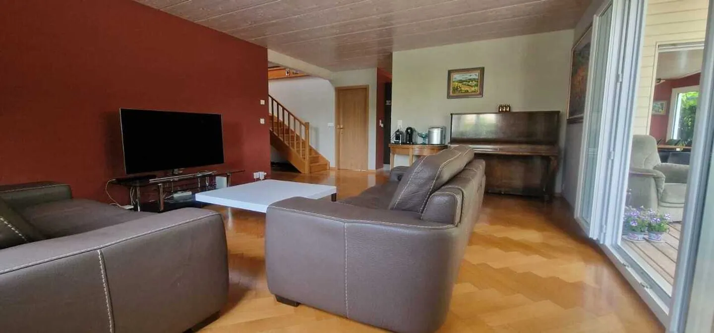 Villa spacieuse avec jardin magnifique - Photo 12 sur 23