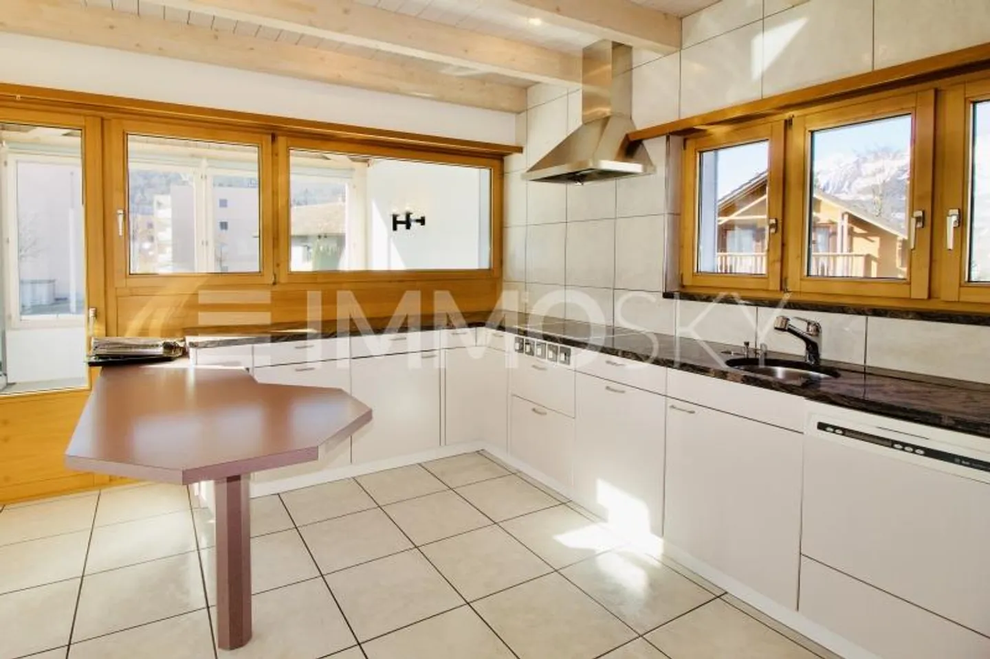 Apartment for rent - Photo 5 of 5