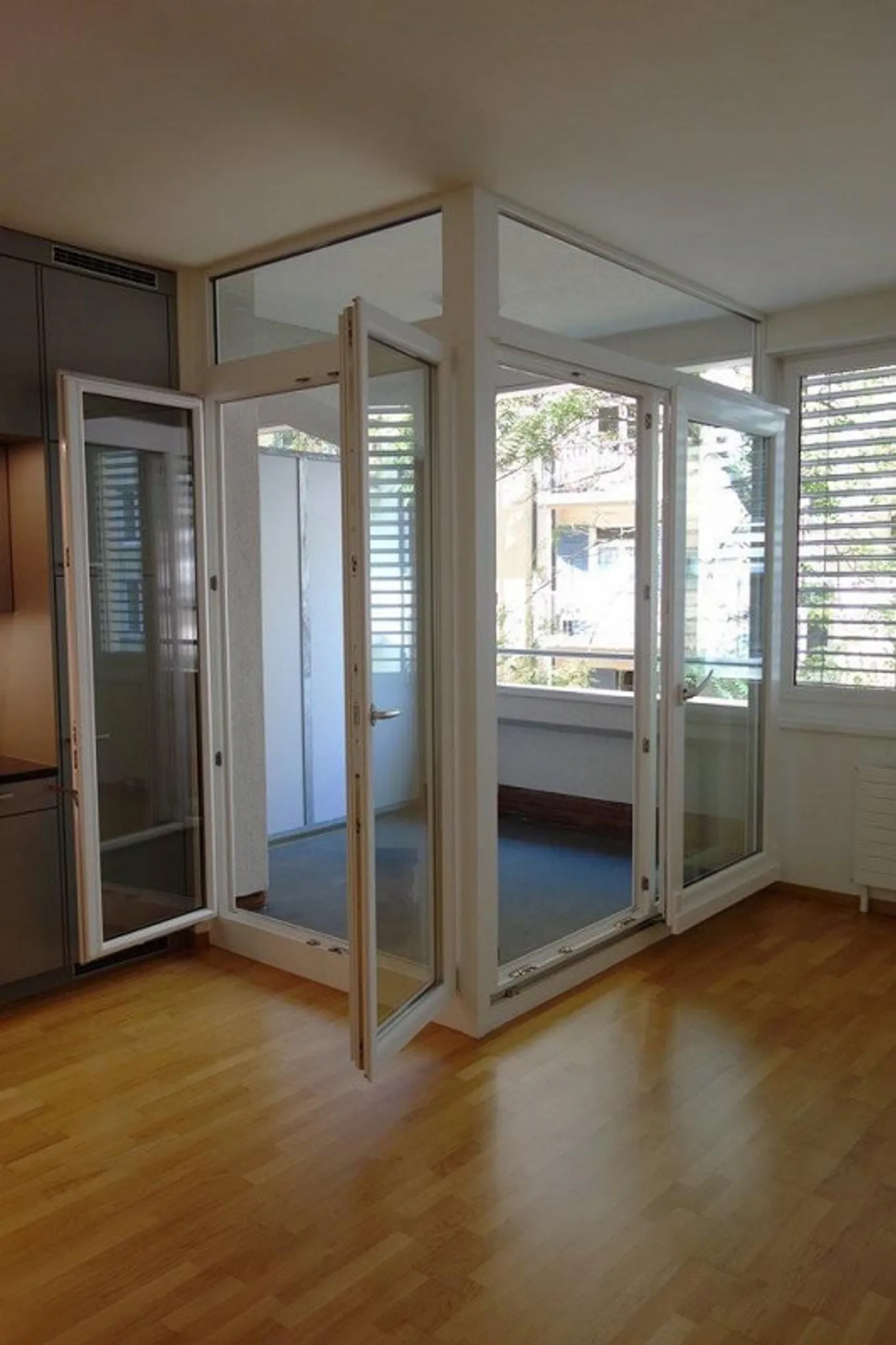 Modern Loft Apartment in Zurich - Photo 2 of 5