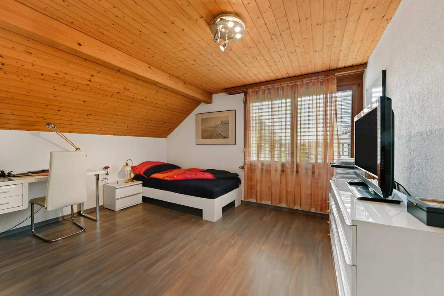 Unique penthouse with fantastic views of the Alpstein - Photo 16 of 21