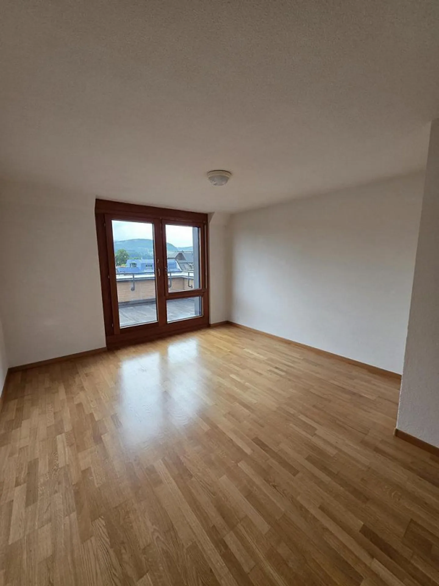 Votre nouveau chez-vous dans la vieille ville ! - Photo 4 sur 10