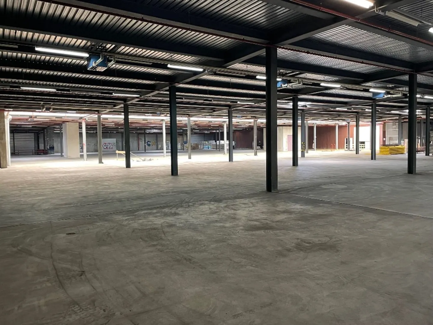 Entrepôt logistique - Photo 2 sur 4